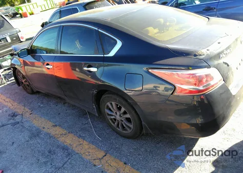 2015 Nissan Altima 2.5 S из США, поврежденный, VIN 1N4AL3AP4FC258463